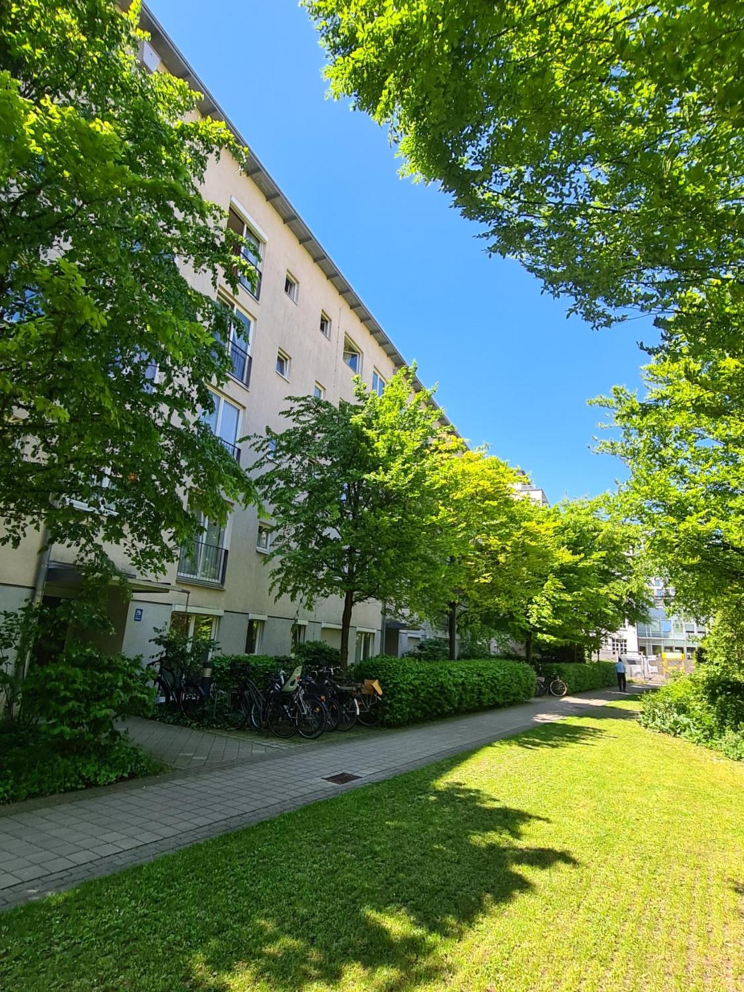 Ridler Theresienwiese, Parking & Rooftop Terraces 2 Room Münih Dış mekan fotoğraf